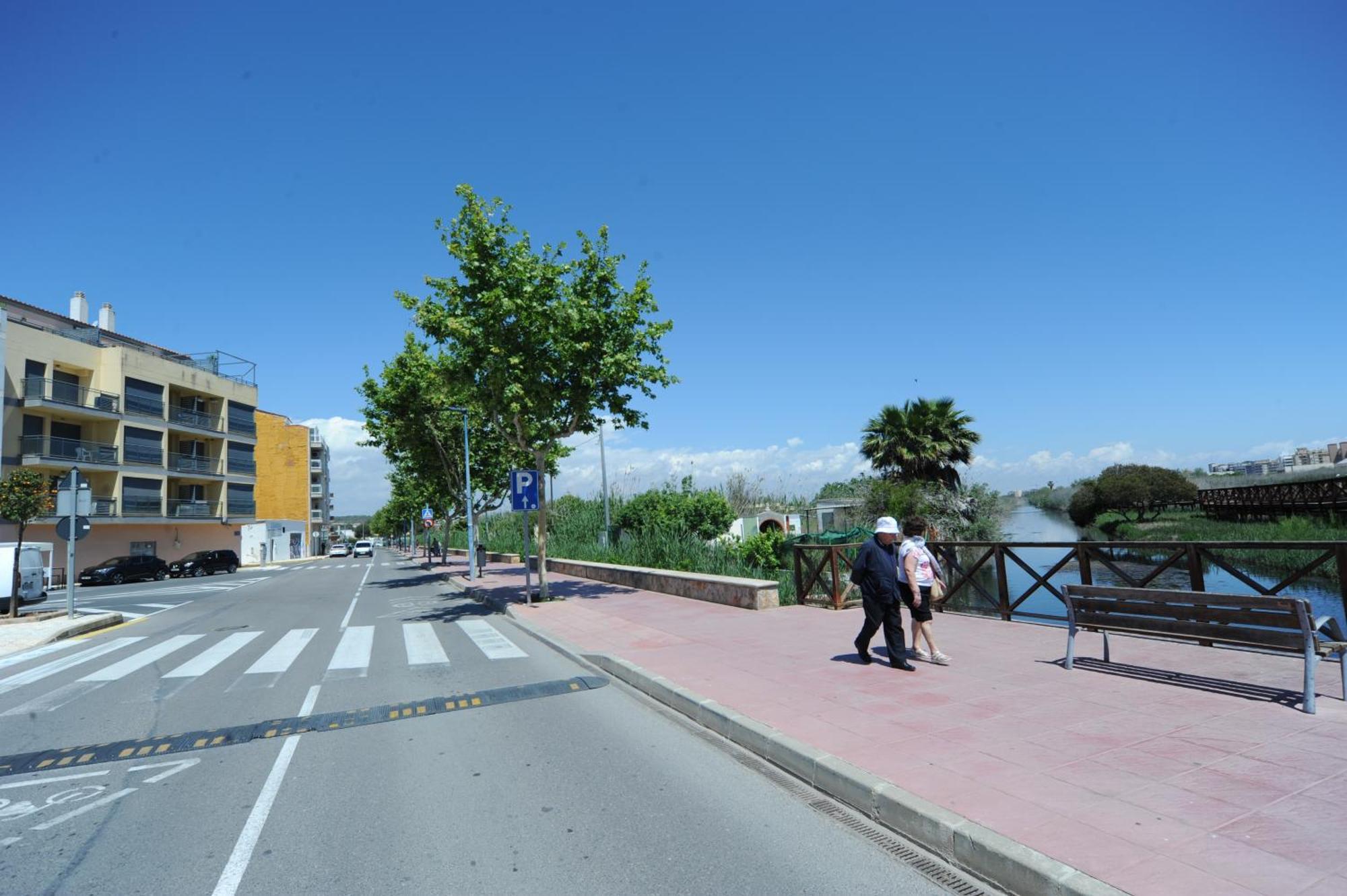 PeñíscolaAzahares Vista Parque Orangecostaアパートメント エクステリア 写真